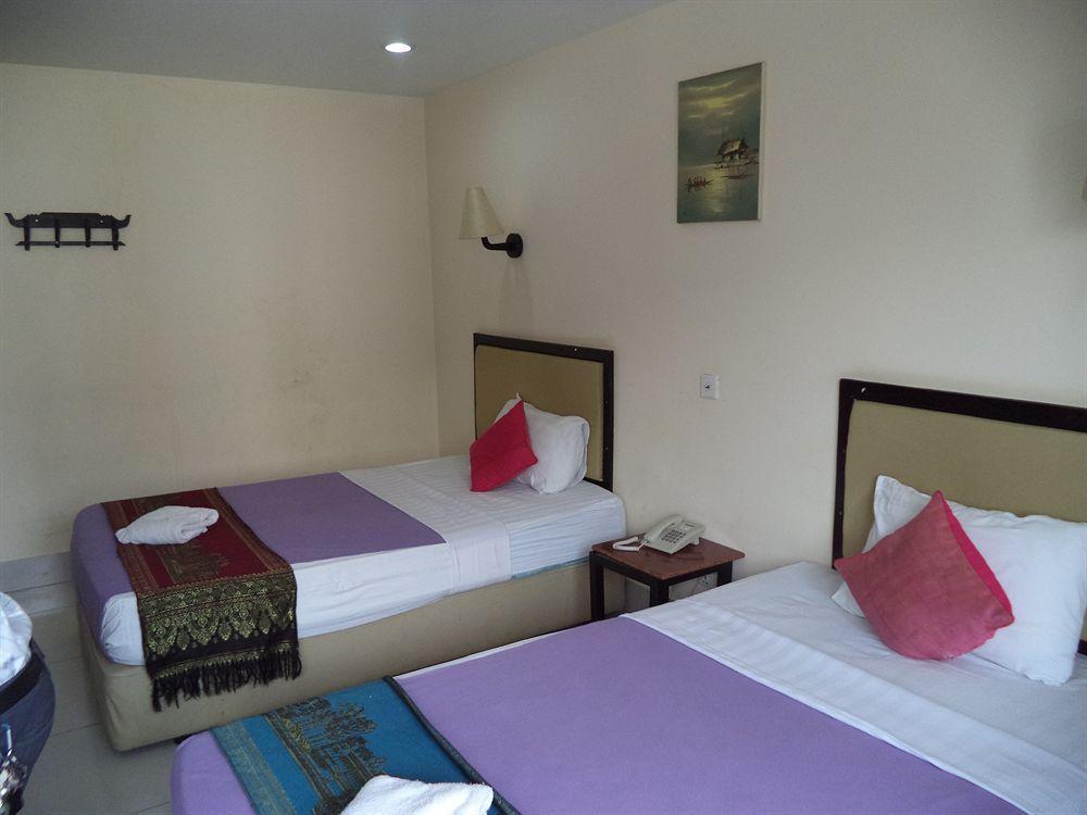 China Town Guesthouse Phnom Penh Exterior photo